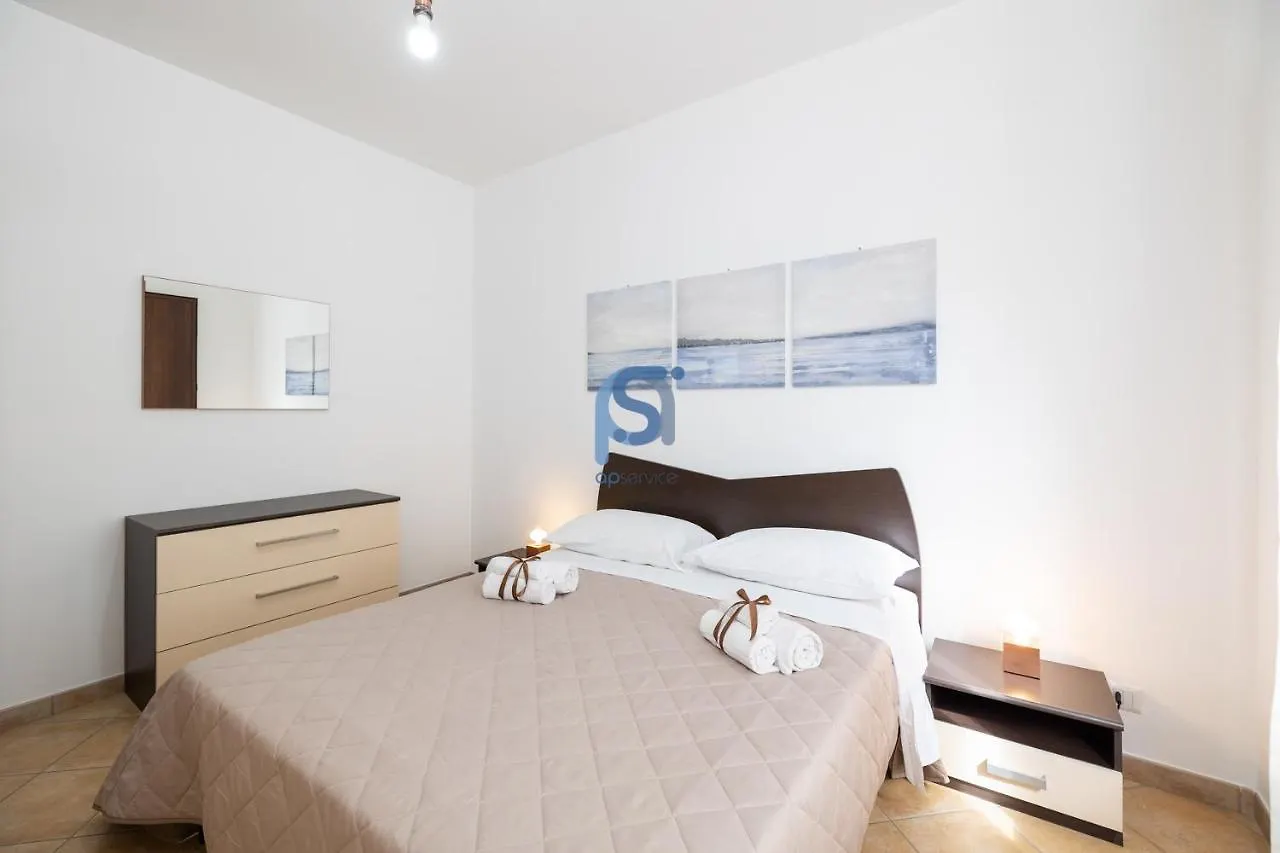 Ni Ni Apartments Cefalu 0*,  Italy